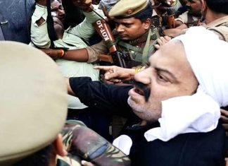 एनकाउंटर के डर से कांपे Atiq Ahmed , UP Police की गाड़ी में अतीक, अब तक क्या हुआ, कहां रुकी गाड़ी, जानिए बड़े अपडेट्स