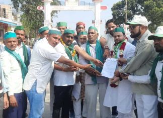 भारतीय किसान यूनियन अराजनैतिक का दामन छोड़कर किसान यूनियन टिकैत में पहुंचे आशु खान