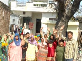 रसोई गैस सिलेंडर की मूल्यवृद्धि के खिलाफ कांग्रेस का प्रदर्शन Congress-protests