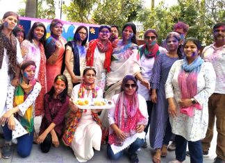 सुन्दर दीप स्कूल में धूम-धाम से मना रंगों का पर्व ” होली उत्सव“