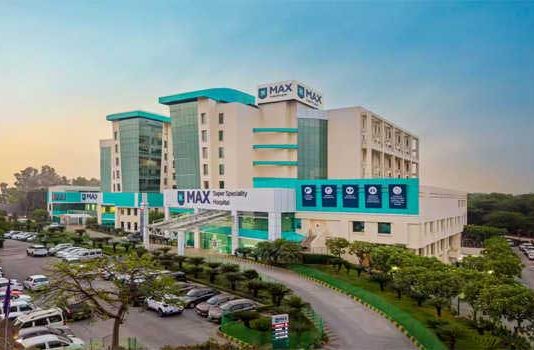 Max-Hospital