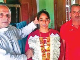 गजब: Bhiwani की लड़की ने चमकाया देश का नाम, जीता स्वर्ण पदक Bhiwani