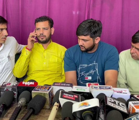 क्या विधायक बिना पैसा खर्च किए बनते हैं : सरपंच Bhiwani-News