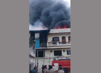 Breaking News: लुधियाना में नमक की फैक्ट्री में लगी आग, लाखों का नुकसान