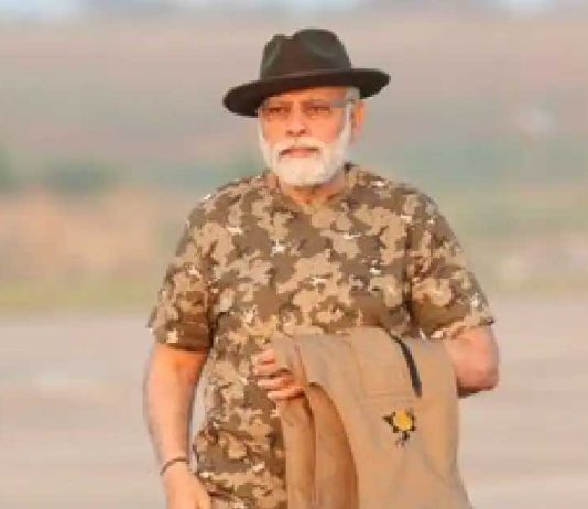 PM-Modi-Safari-Look