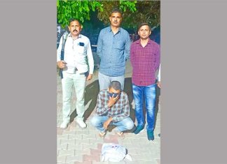 नशा तस्करों पर पुलीस का लगातार कसता शिकंजा, नशीली दवाइयों सहित एक आरोपी काबू। Dhamtan Sahib News