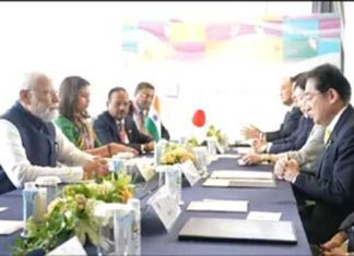 Modi-meets-British-Prime-Minister