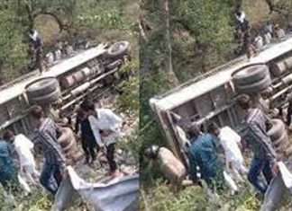 सवारियों से भरी बस पुल से नीचे गिरी, चालक की मौत Nainital