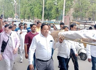 शव यात्रा निकालकर पुतला दहन करके सरकार के प्रति दिखाई नाराजगी। Sarvajati Jan Panchayat Panipat