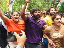 Wrestlers Protest