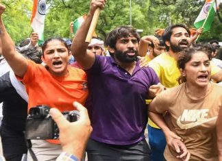 Wrestlers Protest