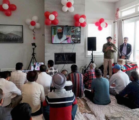 विदेशों में भी दिखा Saint Dr. MSG का जलवा, सतगुरू के प्रति प्रेम और अटूट विश्वास की मर्यादा की पेश Canada Naamcharcha