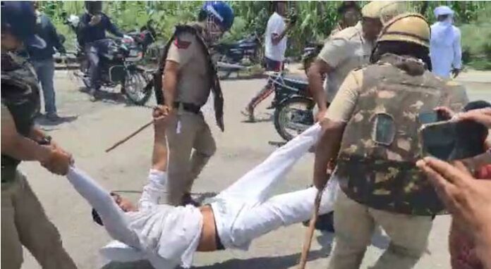 Farmers Lathicharge