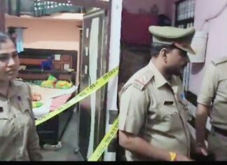 पति ने पहले की पत्नी की हत्या, फिर गोली मारकर कर ली आत्महत्या Firozabad