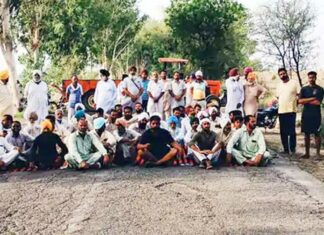 किसानों ने किया हाईवे जाम, नारेबाजी Malout News