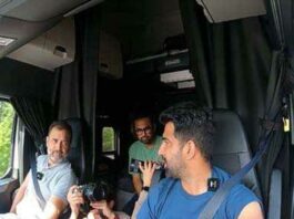 राहुल गांधी ने अमेरिका में की ट्रक की सवारी Rahul Gandhi