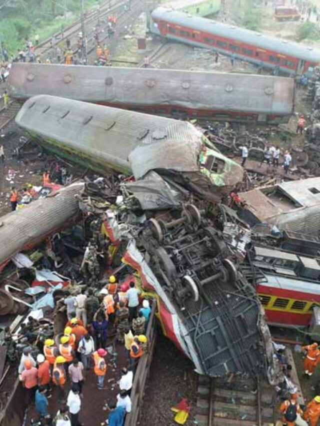 Odisha Train Accident (2)