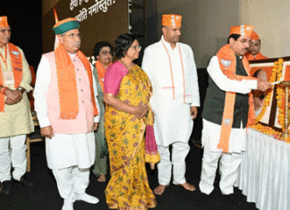 मुफ्त योजनाओं के नाम पर जनता गुमराह ना हो, ये सभी योजनाएं जनता पर बोझ बनने वाली हैंः- प्रहलाद जोशी Jaipur News