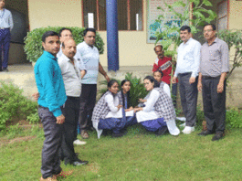 शिखर शिक्षा सदन में किया गया पौधारोपण Mirapur News