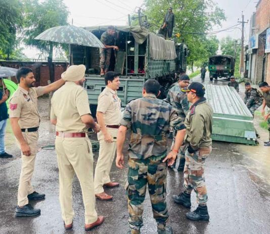 बचाव कार्यों के लिए NDRF की 15 टीमें और SDRF की दो इकाइयां तैनात Punjab Police