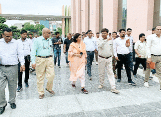 आवासन आयुक्त ने किया विभिन्न परियोजनाओं का दौरा Jaipur News