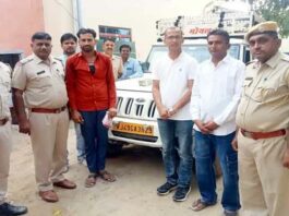 पिकअप गाड़ी से 2 लाख रुपए की संदिग्ध राशि जब्त Hanumangarh News