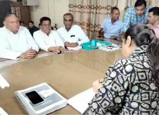 विधायक चौधरी विनोद कुमार ने शुभ मुहूर्त में दाखिल किया नामांकन Rajasthan Assembly Election