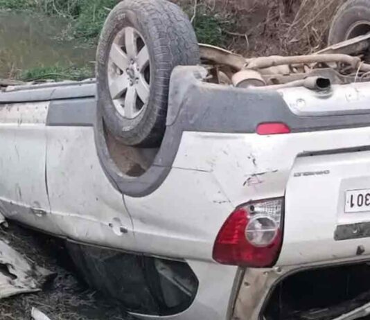 Road Accident: राष्ट्रीय राजमार्ग पर कार अनियंत्रित होकर खाई में गिरी, तीन लोगों की मौत Hisar News