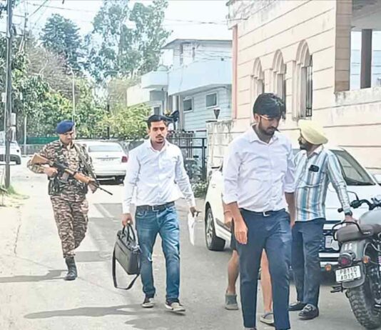 अमरूद घोटाला: पटियाला में राजेश धीमान के सीए अरोड़ा के घर ईडी की छापेमारी Patiala News