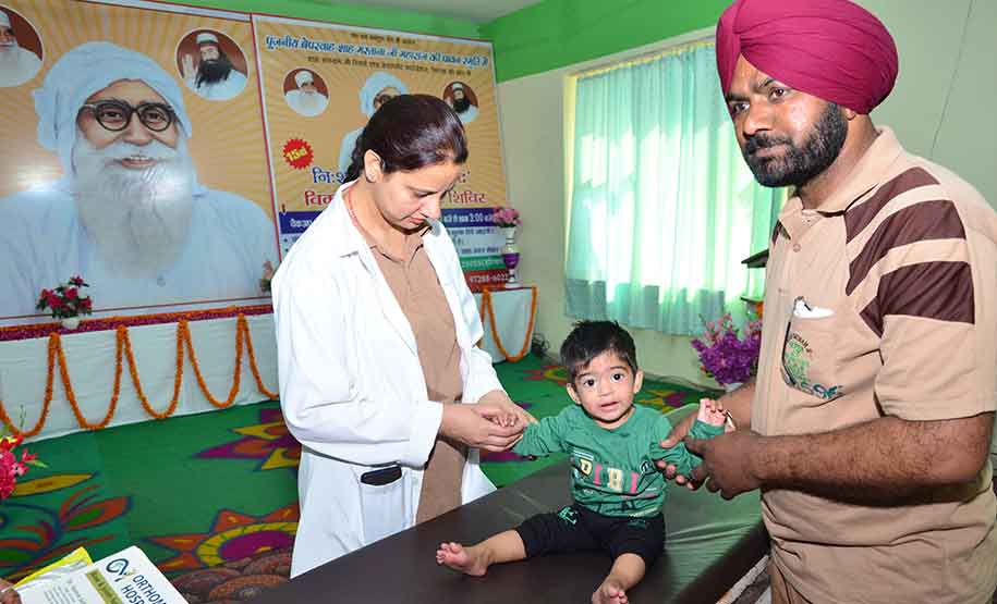 Yaad-E-Murshid Free Polio Camp