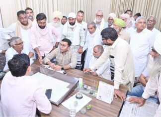 एसएसडब्ल्यू माइनर की सफाई करवाने को किसान हुए एकजुट Hanumangarh News