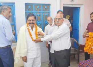 माटी कला बोर्ड अध्यक्ष पहुँचे सादुलपुर, शॉल ओढ़ाकर व माला पहनाकर किया स्वागत Sadulpur News