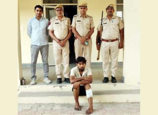 Gangster Arrested: पुलिस टीम पर फायरिंग करने वाला ताजपुरिया टिल्लू गैंग का गैंगस्टर गिरफ्तार Hanumangarh News