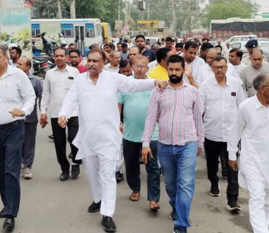 बदमाशी का हब बना हिसार, तीन दिन में तीसरी वारदात से व्यापारियों में खोफ़ Hisar News