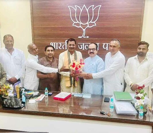 Haryana News : विस चुनाव से पहले प्रदेशाध्यक्ष ने सजानी शुरू की फील्डिंग! बदले छह जिलों के जिलाध्यक्ष! Haryana News