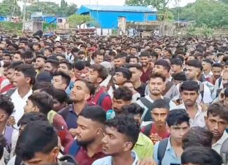 Viral Video: एयर इंडिया की जॉब के लिए उमड़ी हजारों बेरोजगारों की भीड़! भगदड़ जैसी स्थिति! Air India Job interview