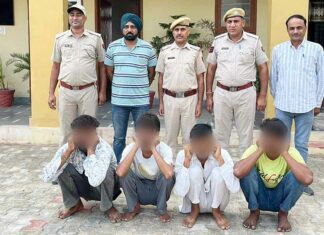 Robbers Arrested : वारदात के 12 घंटों में पेट्रोल पम्प लूट के अंतरराज्यीय गिरोह के चार सदस्य गिरफ्तार Hanumangarh News