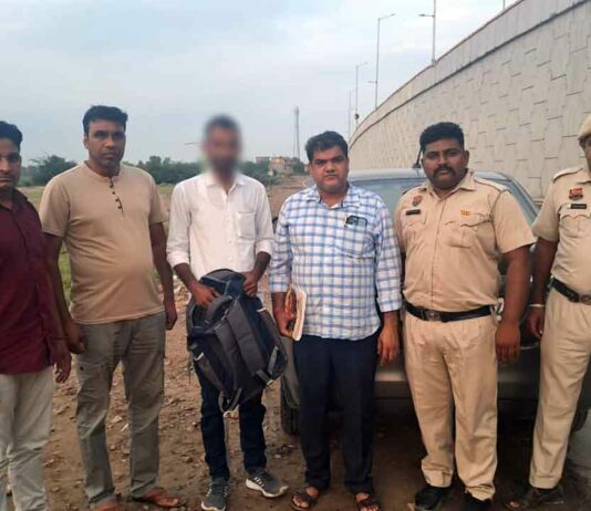 वाहनों की चैकिंग के दौरान साढे 4 लाख की नकदी जब्त Sirsa News