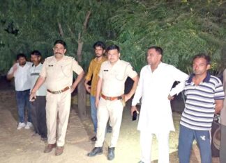 Crime News: ढाणी बड़ी में रंजिश को लेकर 55 वर्षीय व्यक्ति को शराब में जहरीला पदार्थ पिलाकर मारपीट कर हत्या का आरोप, मामला दर्ज Sadulpur News