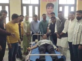 राजगढ़ में समाजसेवी स्व. डॉ सुनील जांदू को युवाओं ने दी श्रद्धांजलि, रक्तदान शिविर में उमड़ी भीड़, 257 रक्त वीरों ने किया रक्तदान Sadulpur News