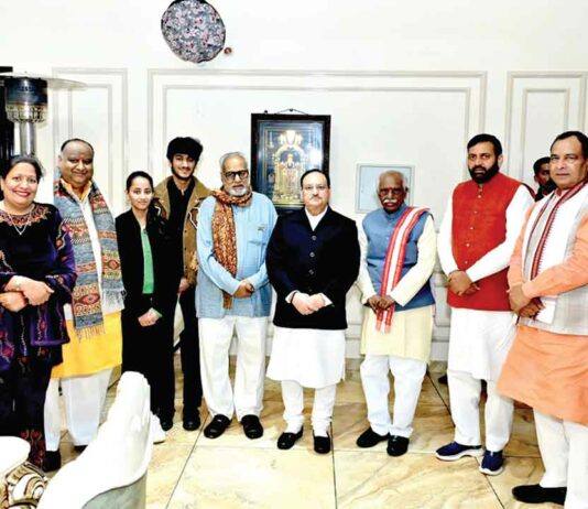 Haryana News: भाजपा के दिग्गज नेता पहुंचे रॉयल हवेली Haryana News