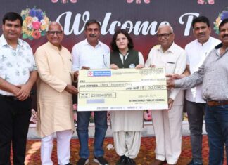 अभिभावकों की जागरूकता से संवरता है छात्रों का भविष्य Mirapur