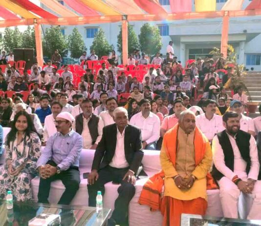 एफ. एस. विश्वविद्यालय में मनाया गया अंतर्राष्ट्रीय महिला दिवस Shikohabad News