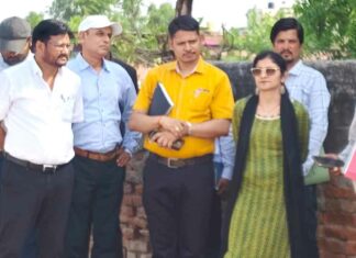 अपर निदेशक ऋतु सुहास ने पालिका के कार्यों की ली जानकारी, दिए निर्देश Firozabad News