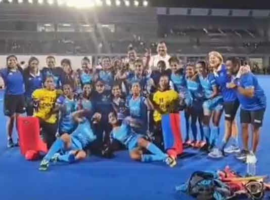 Women's Hockey Team