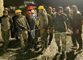 Amarnath Yatra Weather Update: अमरनाथ यात्रा पर मौसम की मार, बारिश और भूस्खलन में फंसे 3 हजार श्रद्धालु, सेना ने संभाला मोर्चा Amarnath Yatra Weather