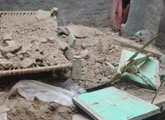 ऊँचागांव में मजदूर के मकान की छत गिरी, पत्नी व बेटी घायल Kairana