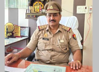 थाना समाधान दिवस में प्रभारी निरीक्षक ने सुनी जनसमस्याएं Kairana