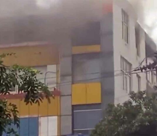 Noida Fire News