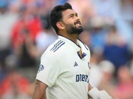 MS Dhoni vs Rishabh Pant